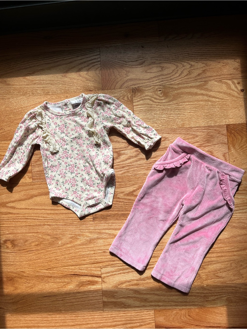 NICOLE MILLER NEW YORK - Baby Set 6-9mo